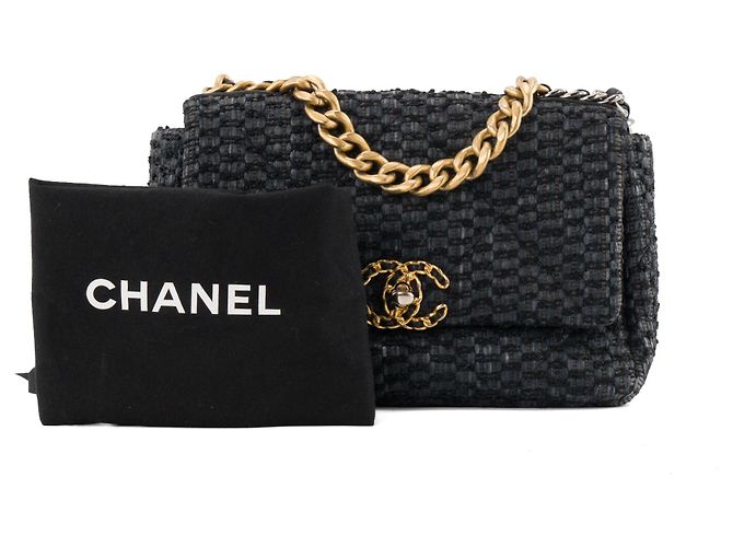 CHANEL - Borsa a Spalla Chanel 19 in Rafia e Tweed Blu Marino e Nero Blu navy - vista 11