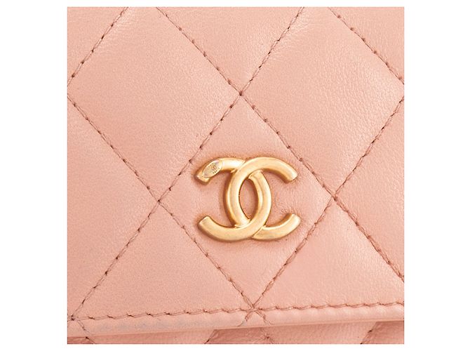 CHANEL - Borsa a Spalla Wallet On Chain Mini Chanel in pelle liscia rosa - vista 5