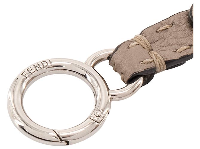 FENDI - Bolsa de Ombro Peekaboo Mini Fendi em Couro Texturizado Taupe com Alça de Python Marrom - vista 5