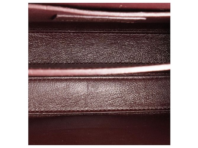 SAINT LAURENT - Borsa a spalla Cassandra Top Handle mini in pelle di coccodrillo embossata Nero - vista 9