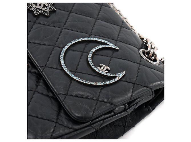 CHANEL - Borsa a Spalla 2.55 Space Charms in Pelle Nera Pieghettata Nero - vista 8