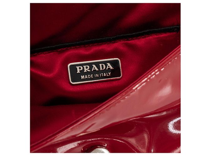 PRADA - Borsa a tracolla Prada in pelle verniciata rossa e occhielli argentati Rosso - vista 6