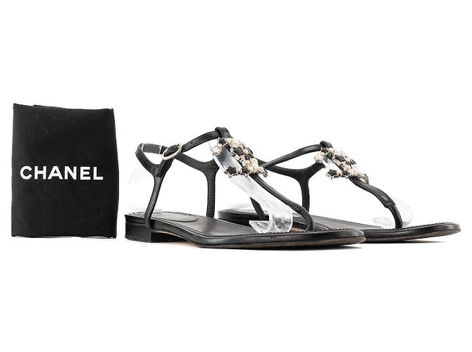 CHANEL - Sandali piatti CC Chanel in pelle nera (T37,5) Nero - vista 6