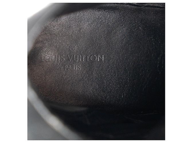 LOUIS VUITTON - Stivaletti Lauréate Louis Vuitton in tela monogrammata e pelle nera (T38) Marrone - vista 9