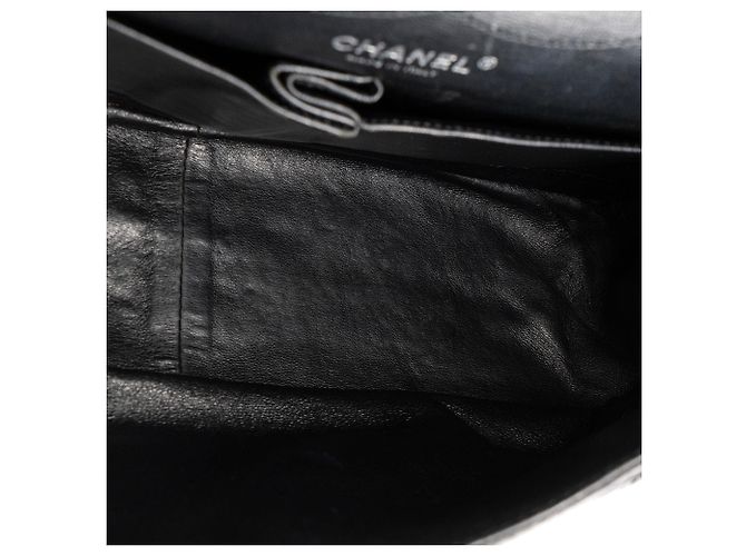 CHANEL - Borsa a tracolla 2.55 large Chanel in pelle vernice nera Nero - vista 7