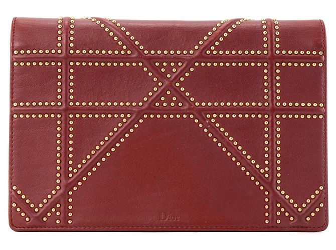 DIOR - Bolsa de Ombro Diorama em Couro Bordô com Estrelas Douradas Bordeaux - vista 3