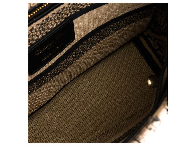 DIOR - Lady D-Lite Plan de Paris Dior Schultertasche aus braunem Canvas Limited Edition - Ansicht 9