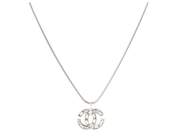 CHANEL - Parure CC Chanel in metallo argentato decorata con strass Metallico - vista 2