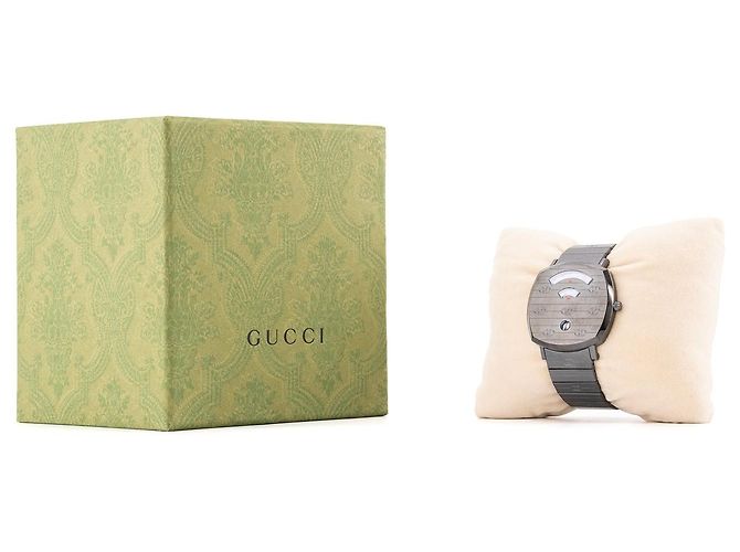 GUCCI - Relógio Grip Gucci com mostrador de aço com padrão GG Cinza - vista 4
