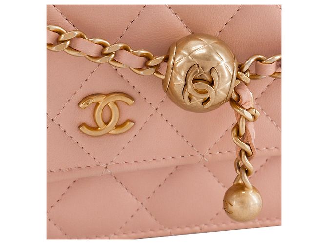 CHANEL - Borsa a tracolla Wallet On Chain Chanel in pelle liscia rosa - vista 5