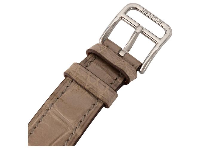 HERMÈS - Relógio Heure H PM em couro de jacaré taupe e metal prateado Bege - vista 6