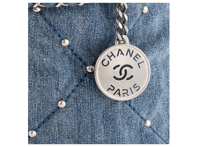 CHANEL - Borsa a tracolla Mini 22 Chanel in denim blu e borchie - vista 5