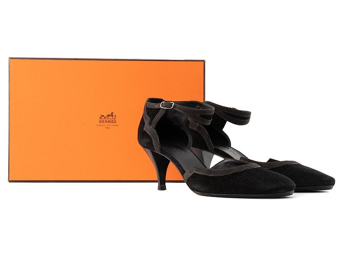 HERMÈS - Tacchi Tango Hermès in suede grigio e nero (T37) - vista 5