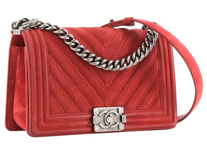 CHANEL - Borsa a Spalla Boy Medium in Camoscio Rosso Bordò - vista 2
