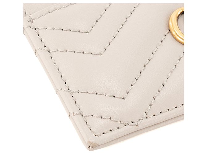 GUCCI - Tarjetero Marmont Gucci de cuero liso gris - vista 6