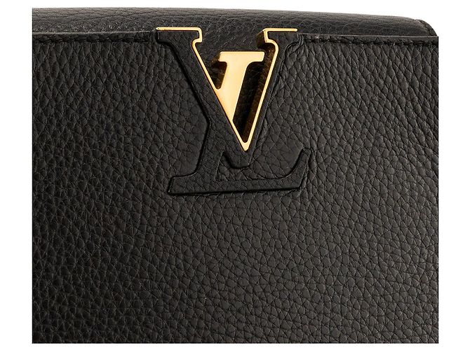 LOUIS VUITTON - Borsa Capucines Louis Vuitton in pelle nera grana Nero - vista 5