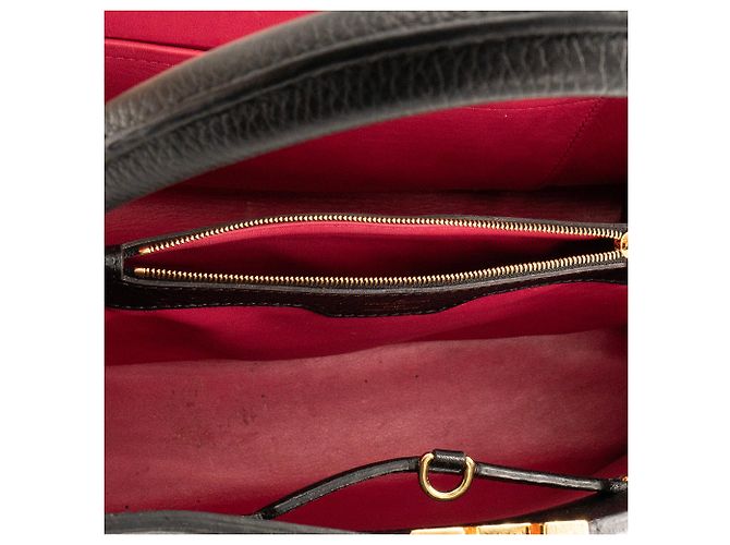 LOUIS VUITTON - Borsa Capucines Louis Vuitton in pelle nera grana Nero - vista 8
