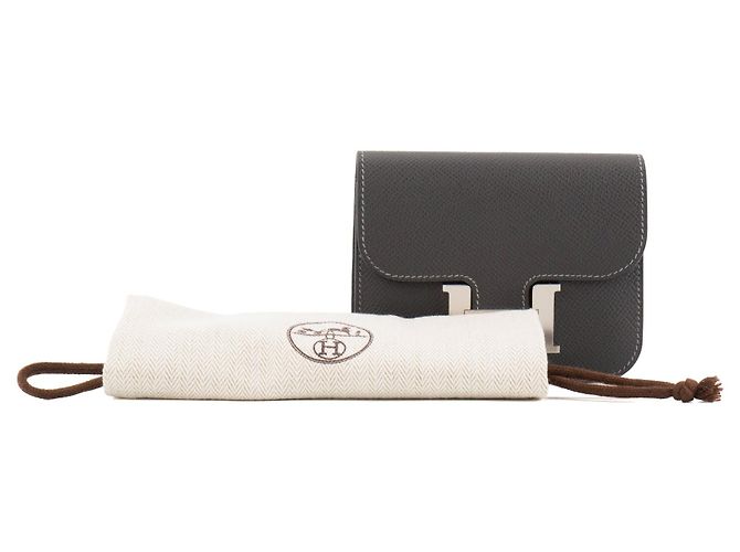 HERMÈS - Cartera Constance Slim en Cuero Granulado Gris - vista 8