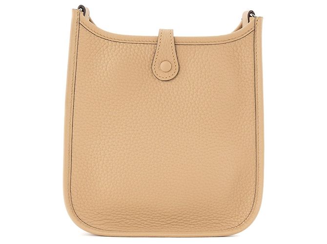 HERMÈS - Borsa a Spalla Evelyne 16 Amazone in Pelle Clemence Polvere Beige - vista 3