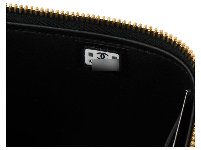 CHANEL - Borsa a tracolla Micro Vanity Cargo Chanel in pelle martellata nera Nero - vista 9