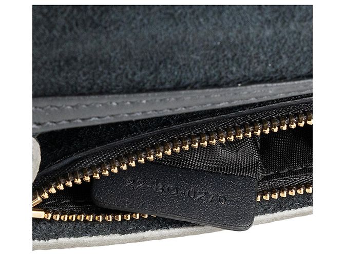 DIOR - Bolso Clutch Montaigne de Cuero Micro Cannage Plateado Metálico - vista 6