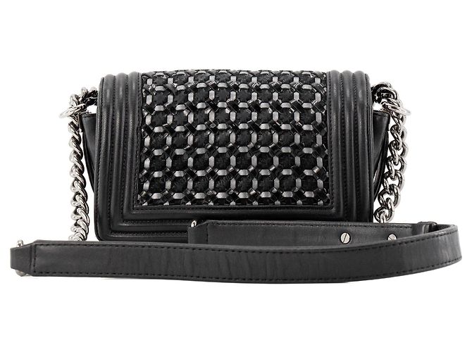 CHANEL - Borsa a tracolla Boy Chanel in pelle nera edizione limitata Nero - vista 3