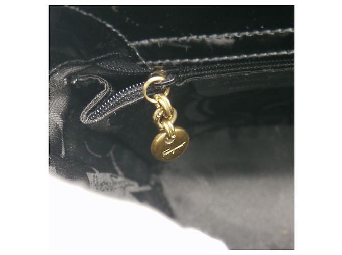 Borsa in pelle Vara Ribbon di Salvatore Ferragamo - vista 9