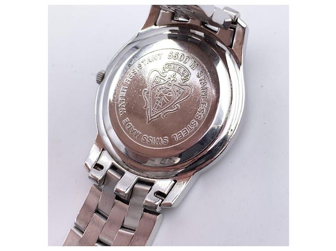 Gucci Edelstahl-Modell 5500 M Uhr mit Datumsanzeige in Schwarz Silber - Ansicht 5
