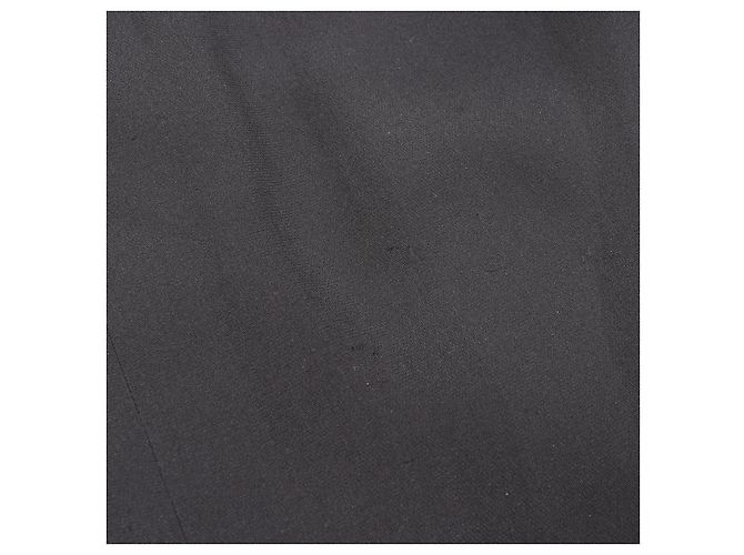 Timeless Chanel Camellia Knopf Wollseidenanzug Schwarz - view 7