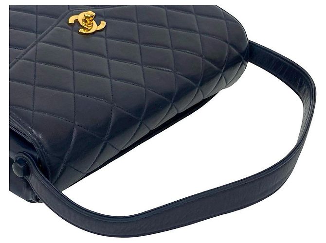 Chanel Handtasche aus gestepptem Lammleder Blau Marineblau - Ansicht 6