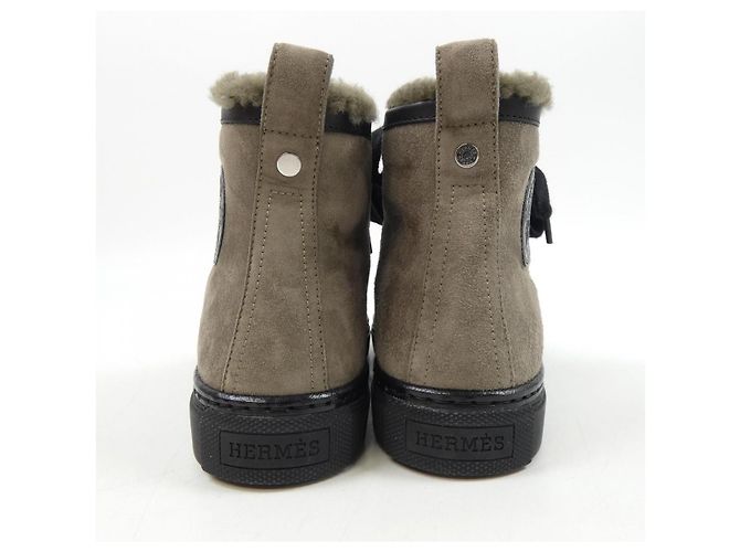 Sneakers in shearling Hermès Verde Cachi - vista 5