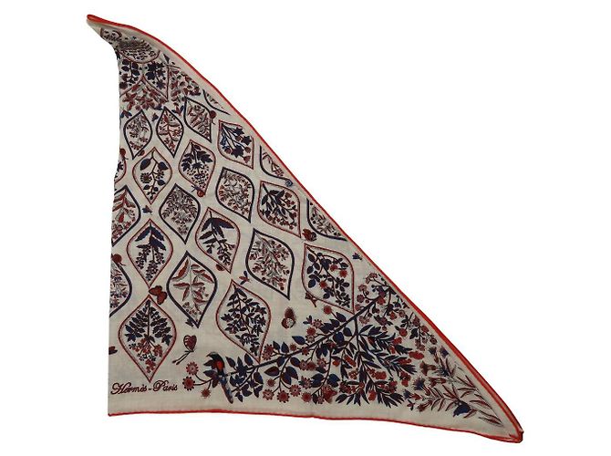 Cachecol grande em caxemira e seda Triangle Geant da Hermès Multicor - vista 3