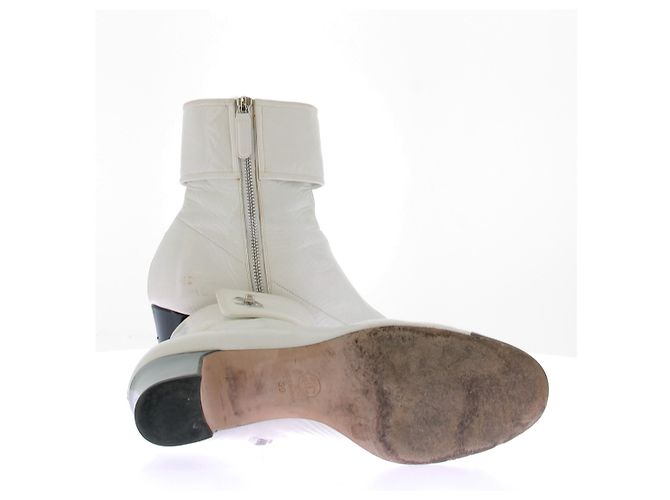 Chanel Botas de cuero charol blanco - vista 7