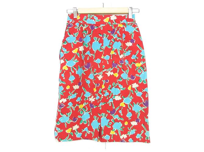 Completo Giacca Gonna Yves Saint Laurent Rosso - vista 17
