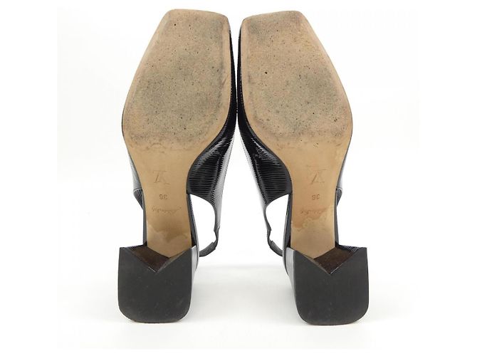 Décolleté Louis Vuitton Epi Patent Nero - vista 4