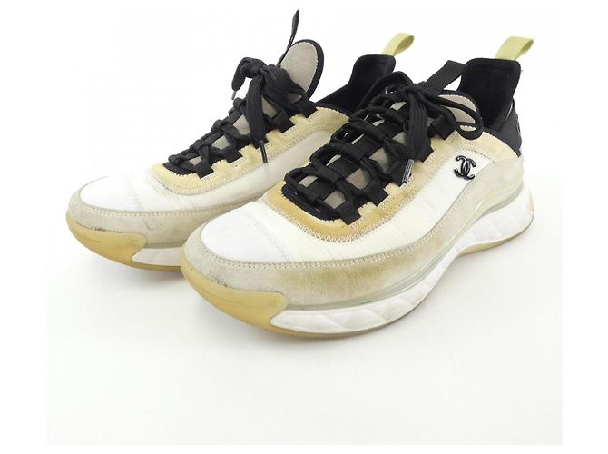 Sneakers Chanel G35618 Marrone Bianco Beige - vista 3