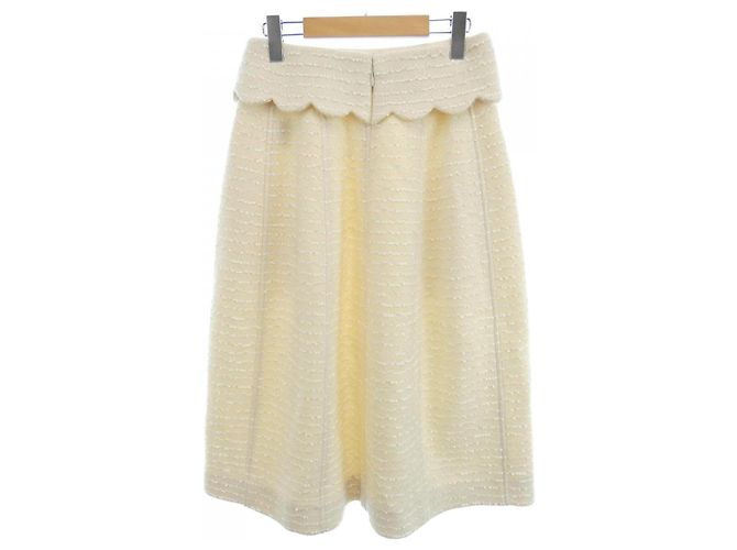 Saia Chanel Bege - vista 2