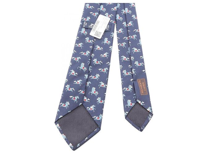 Cravatta in seta Hermès con motivo di cavallo, blu navy e multicolore, per donne. - vista 3
