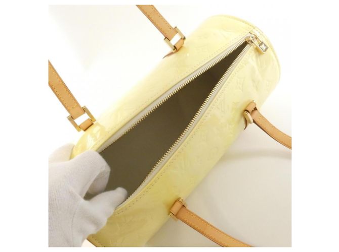 Borsa a mano Bedford Vernis Louis Vuitton Beige - vista 9