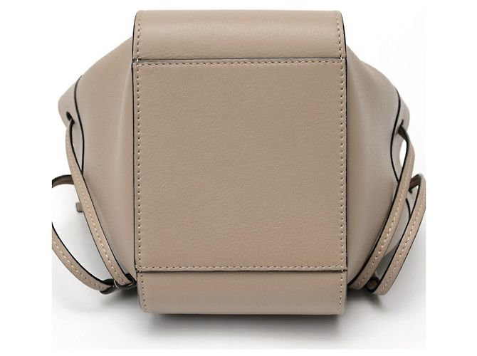 Borsa a Spalla Mini Hammock Loewe in Pelle Greige .. - vista 4