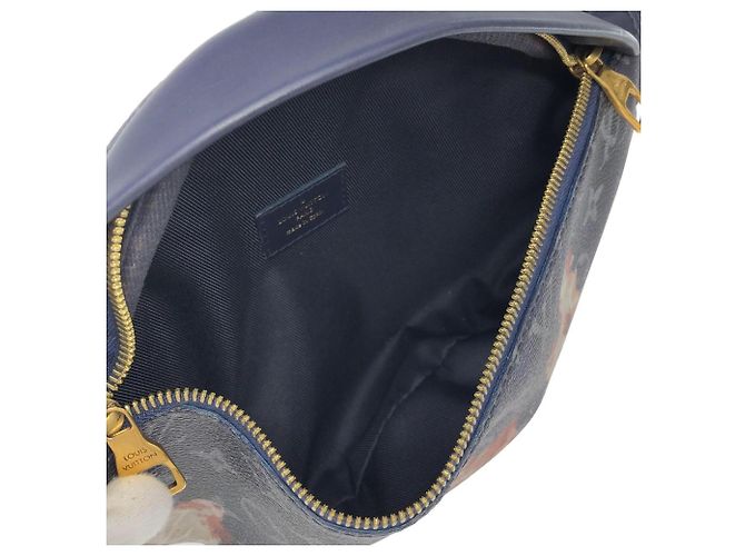 Bumbag Borsa a Spalla PM Discovery Monogram Bleach di Louis Vuitton Blu - vista 8