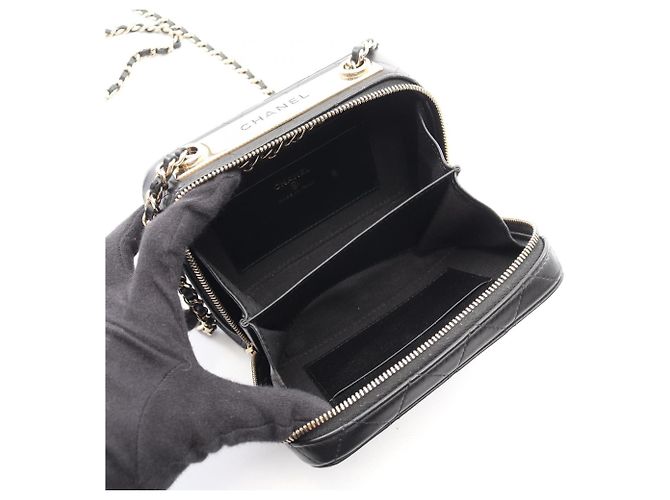 Bolso de hombro mini Trendy CC de Chanel, de cuero de cordero, para mujeres, negro - vista 3