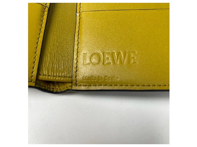 Cartera compacta bifold Loewe Signature para hombres - vista 9