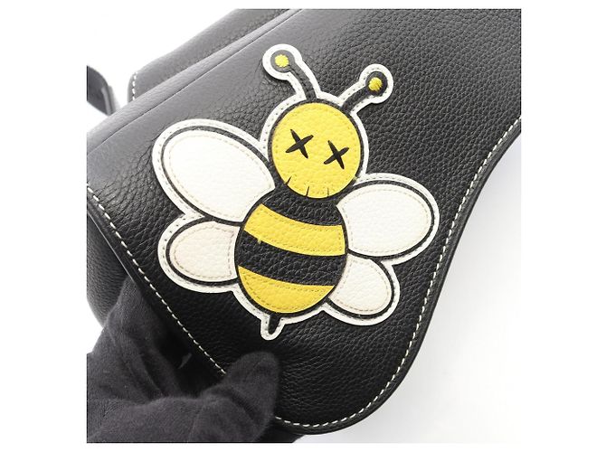 Borsa a vita in pelle Christian Dior × KAWS Saddle Bag per uomo - Nero - vista 7