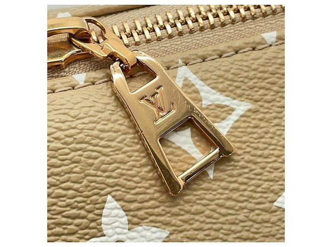 Bumbag Monogram Giant Louis Vuitton LOUIS VUITTON Bianco - vista 13