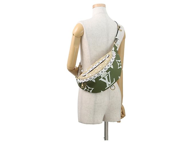 Bumbag Monogram Giant Louis Vuitton LOUIS VUITTON Bianco - vista 5