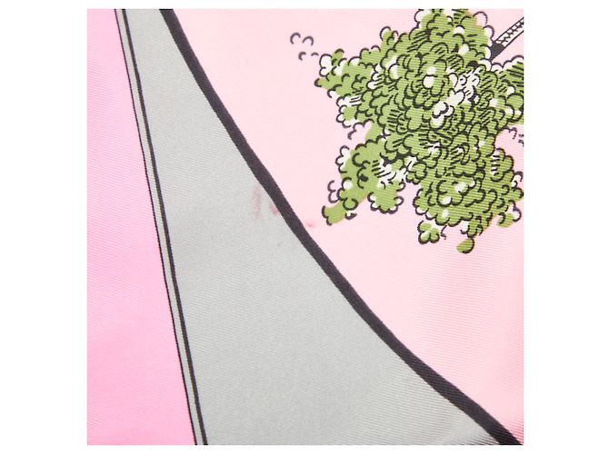Foulard/Scaldacollo Hermès GIOCO DEGLI OMNIBUS E DELLE DONNE BIANCHE (Il Gioco degli Omnibus e delle Donne) in Seta Rosa, Donna HERMES - vista 3