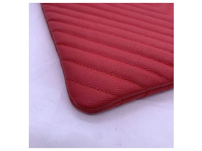 Chanel Clutch Tasche Rot Leder V Muster - Ansicht 3