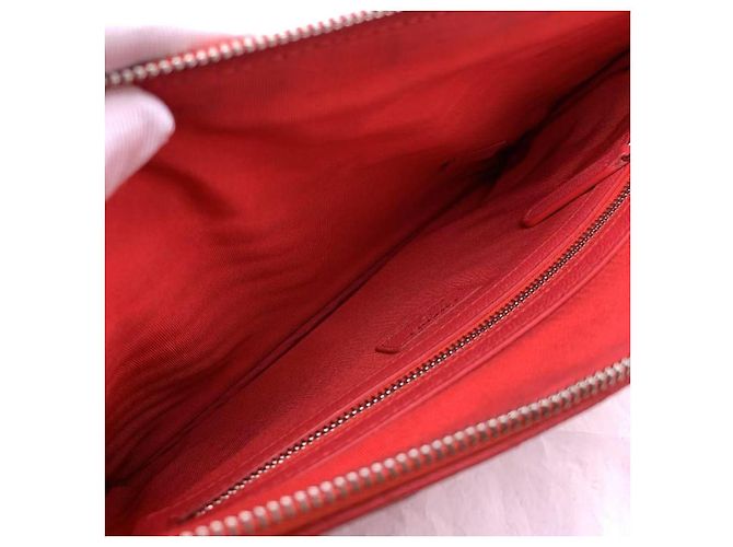 Chanel Clutch Tasche Rot Leder V Muster - Ansicht 7