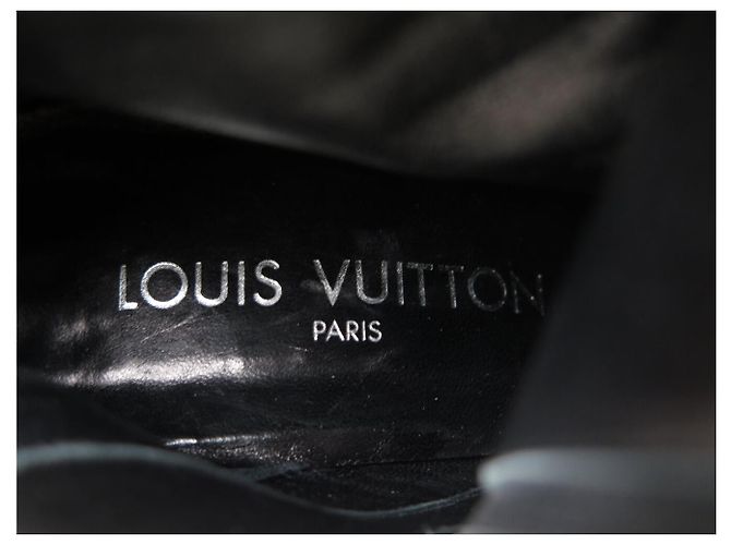 BOTAS ANKLE LOUIS VUITTON 38 EN CUERO IRIDISCENTE NEGRO - vista 10